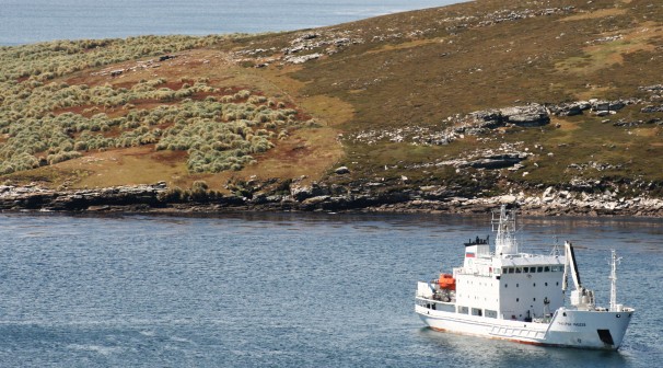 de boot bij de Falklands